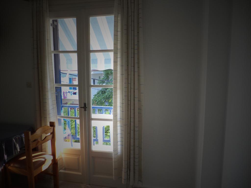 To Kamari Appartement Paralia Agias Foteinis Buitenkant foto