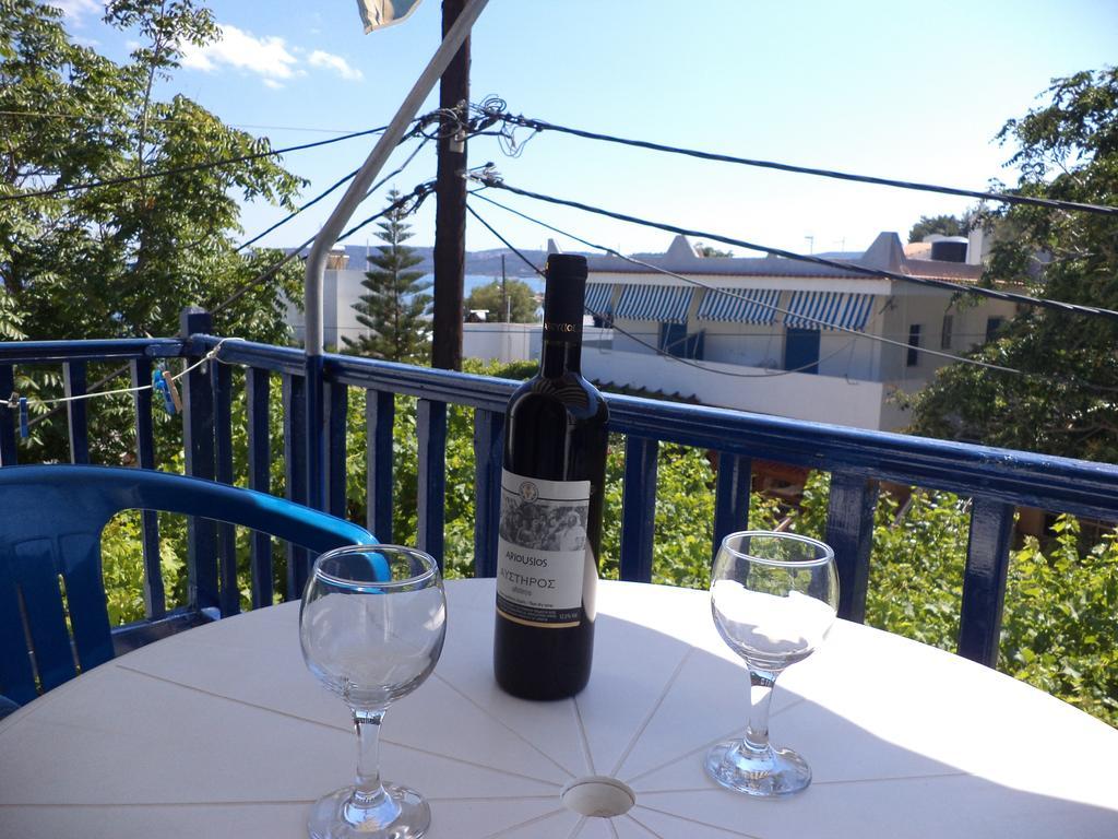 To Kamari Appartement Paralia Agias Foteinis Kamer foto