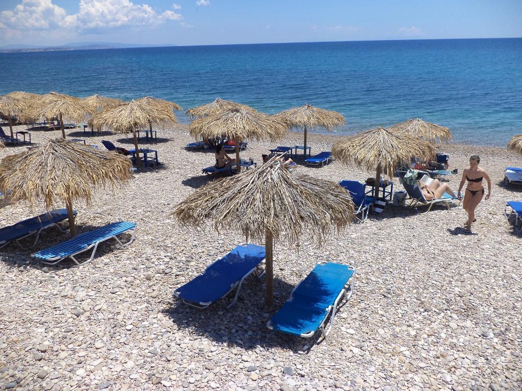 To Kamari Appartement Paralia Agias Foteinis Buitenkant foto