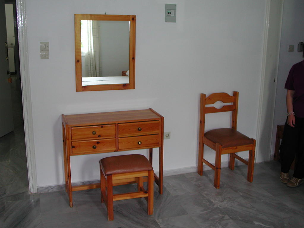 To Kamari Appartement Paralia Agias Foteinis Kamer foto