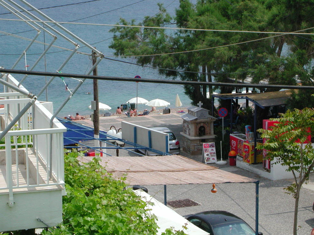To Kamari Appartement Paralia Agias Foteinis Kamer foto